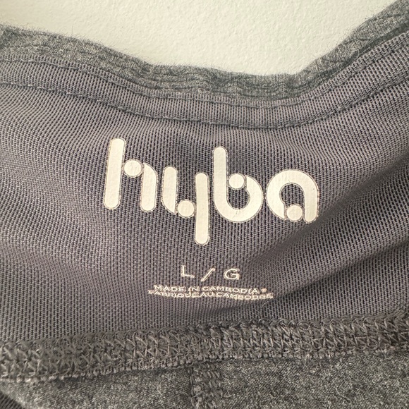 Ladies floral print activewear capris - Picture 3 of 4